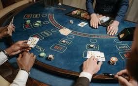Antarmuka permainan slot Bikini Paradise di platform kk slot